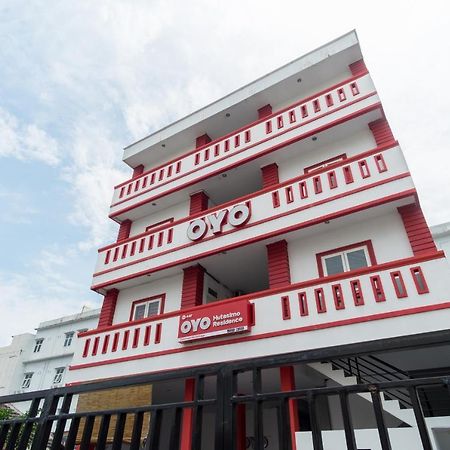 Oyo 447 Hutasimo Residence Medan Eksteriør billede